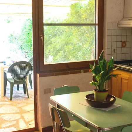 La Casa Di Elisabetta Agrustos